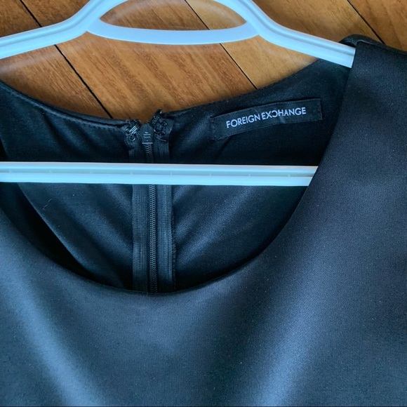 Flattering Black Dress - Picture 4 of 7